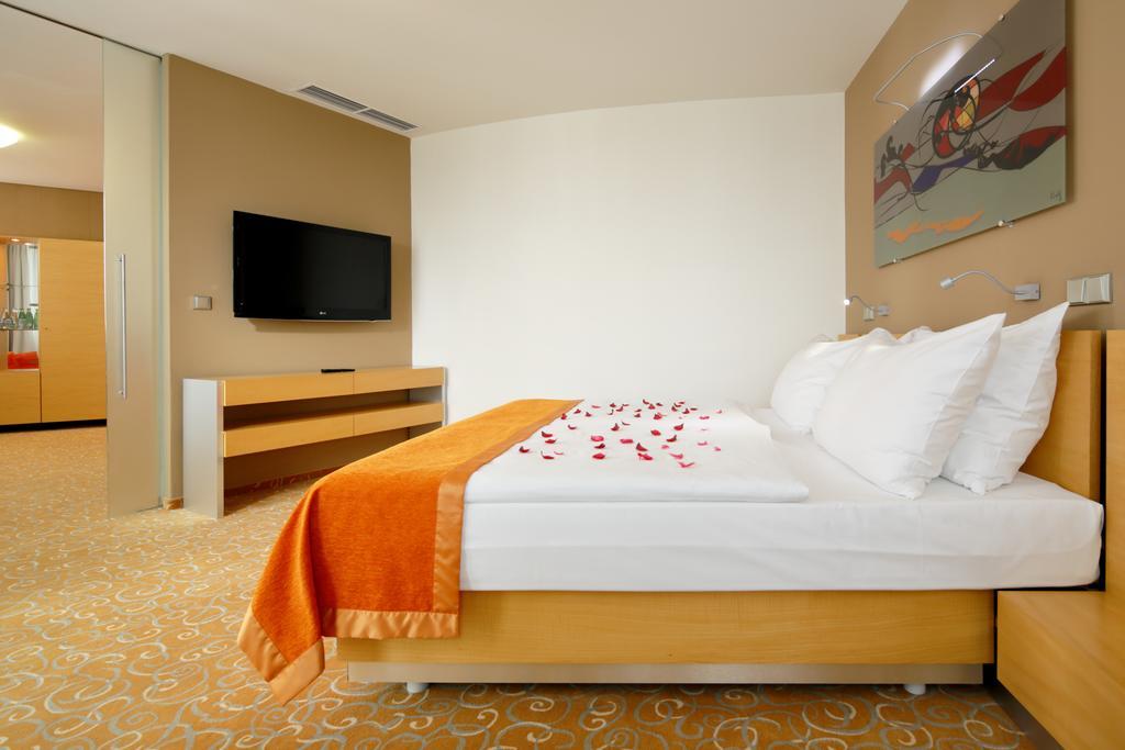 Orea Hotel Atrium Отроковице Стая снимка